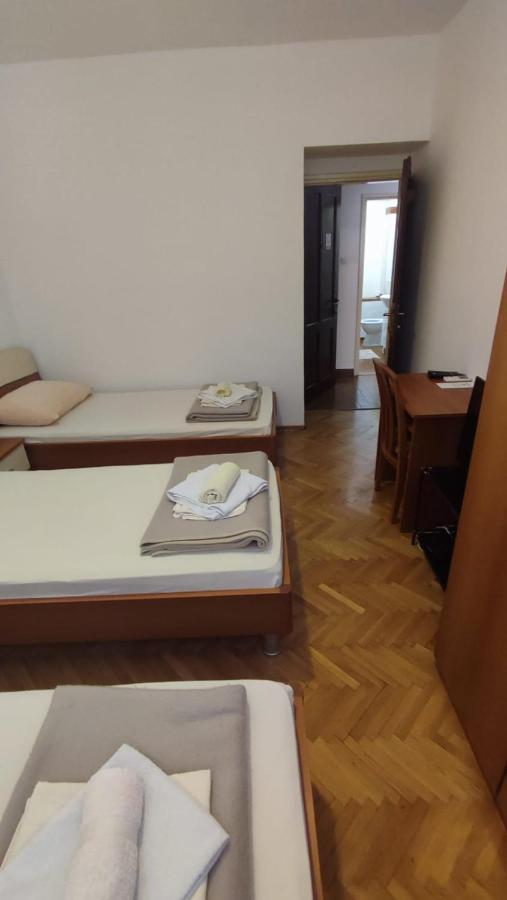 Jasna1 Apartment Книн Екстериор снимка