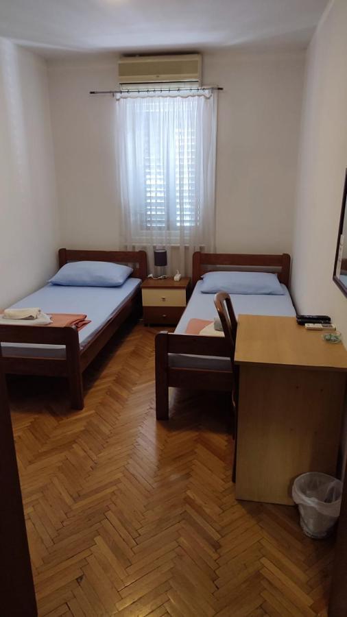 Jasna1 Apartment Книн Екстериор снимка